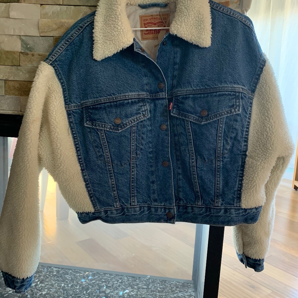 Levi’s jeans/Sherpa jacket